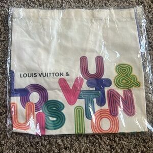 Louis VUITTON CANVAS TOTE
